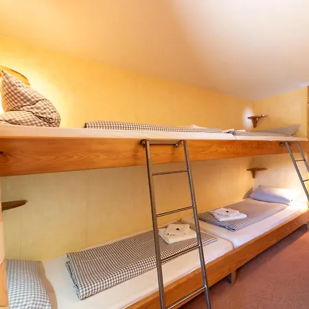 Inn Kuku Berghotel *